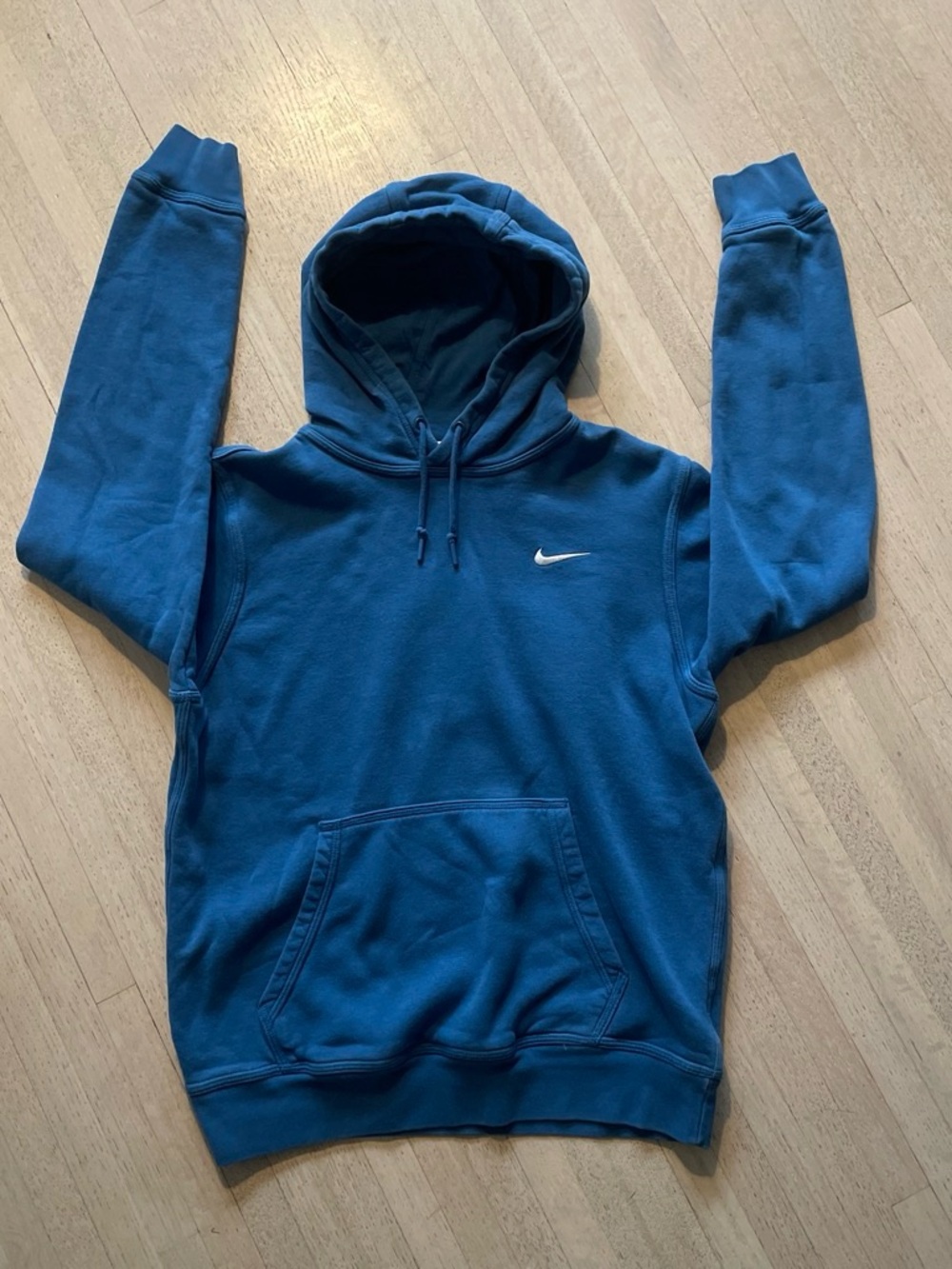 Nike Men's Blue Pullover Hoodie - Classic Swoosh
